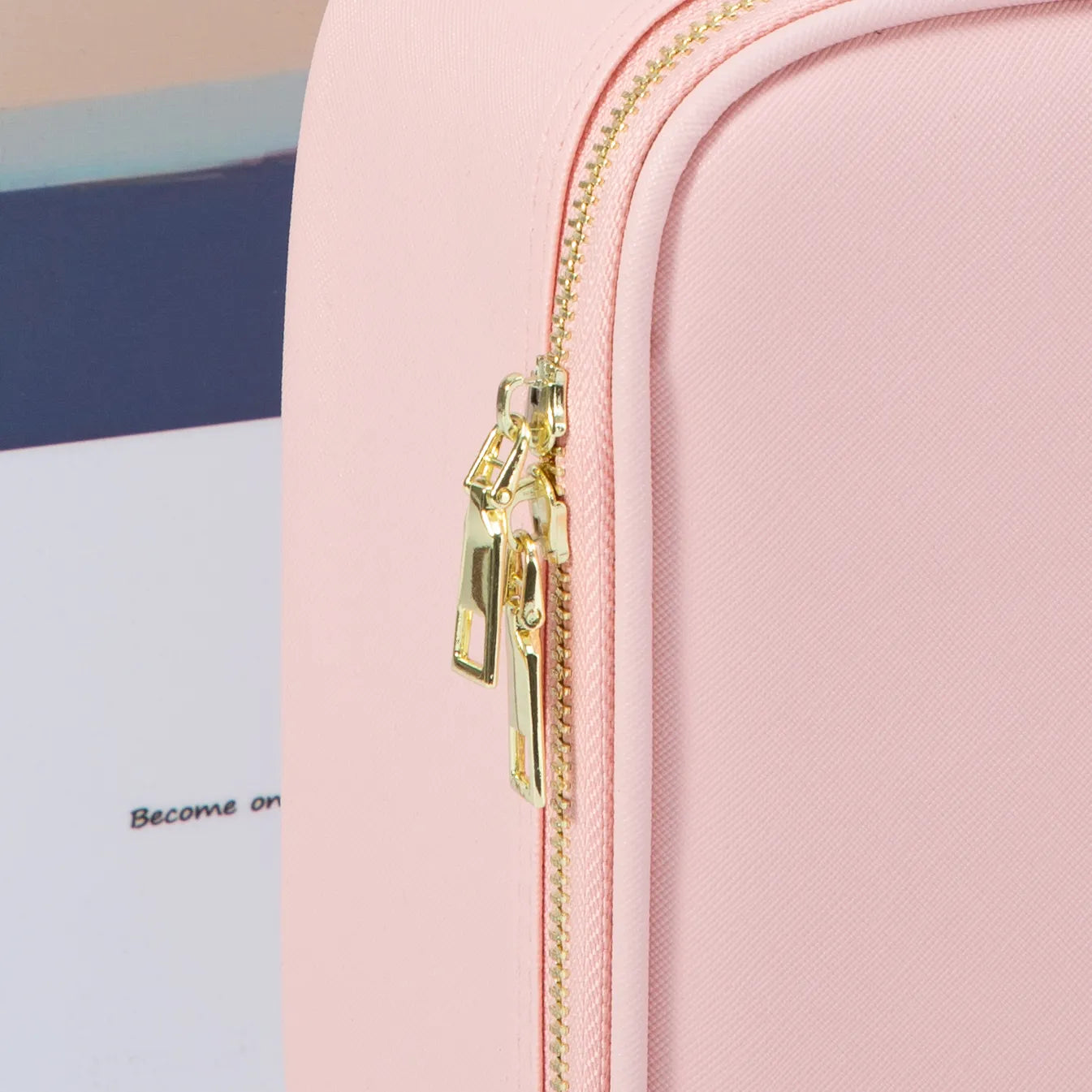 LED Mirror Cosmetic Travel Bag